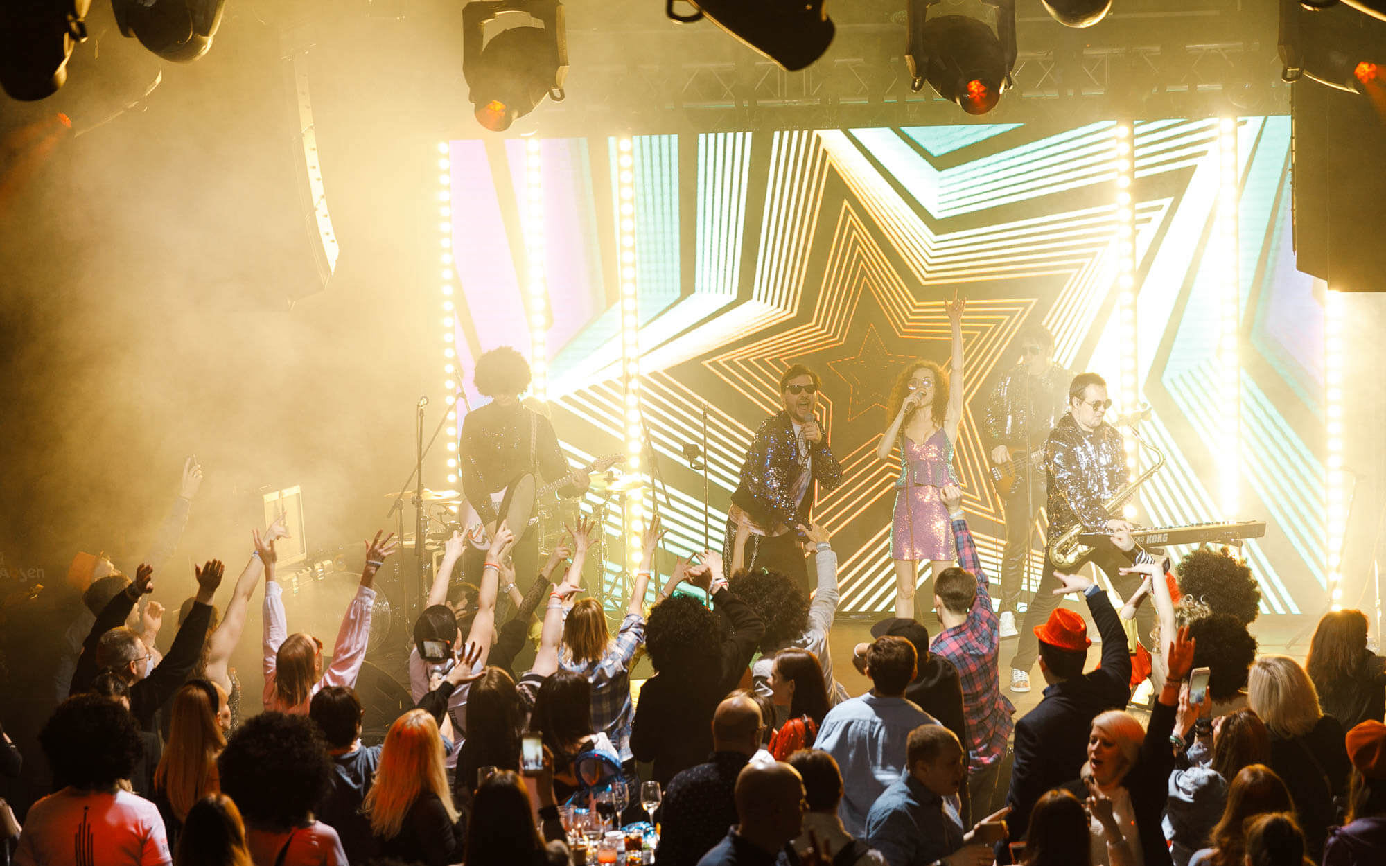 танцы 90. кавер группа гринвич. D. кавер группа стиляги бэнд. музыкальная группа диско.