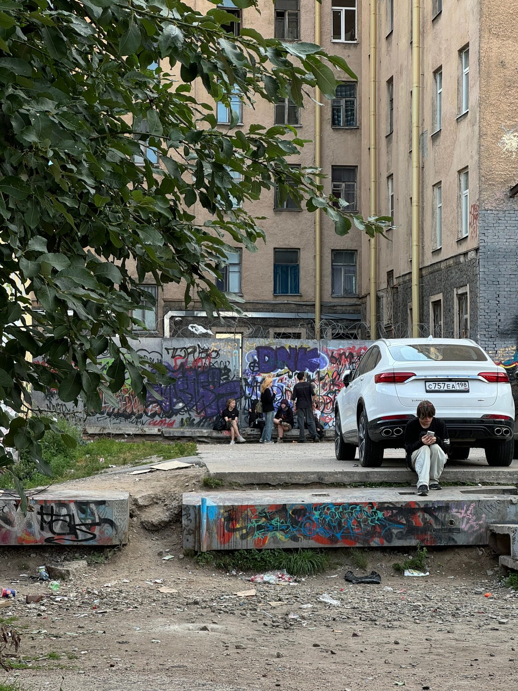 Крыши и огни города
