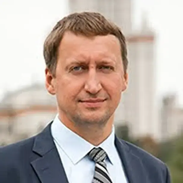 Денис Янышев