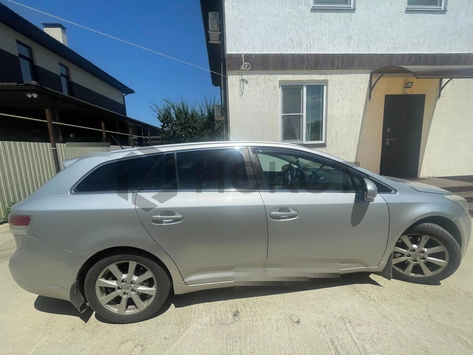 Оформление ЭПТС Toyota Avensis из Латвии