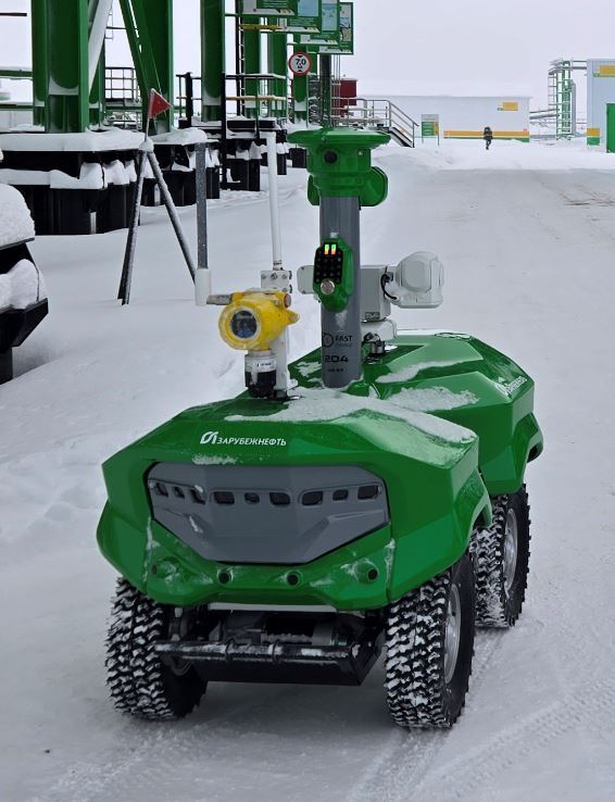 Мобильный робот Обходчик для нефтегазовой диагностики и сбора датасетов