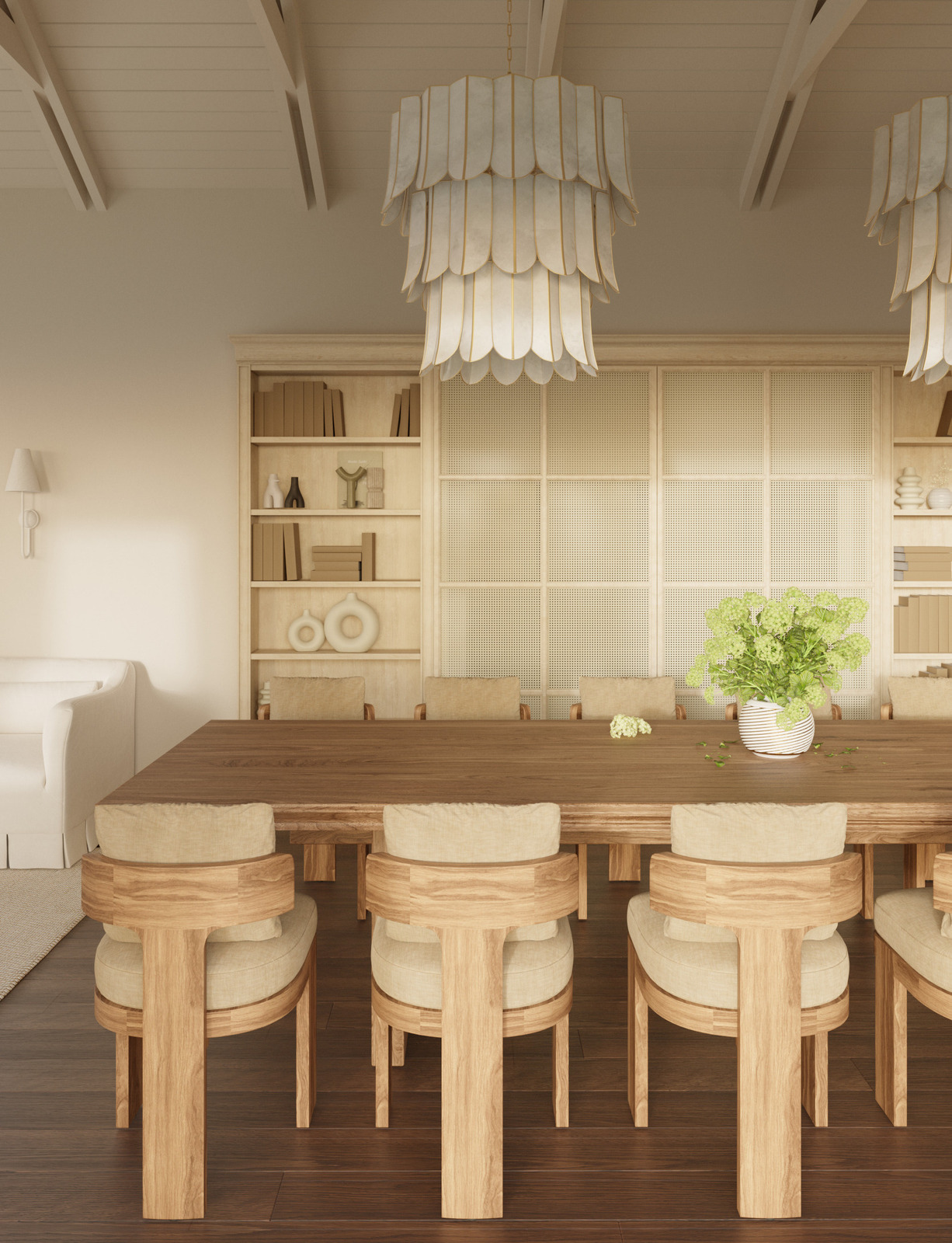 Малый дом с солнечной гостиной с большим столом в спокойной цветовой гамме. Дизайнер интерьера Екатерина Фёдорова