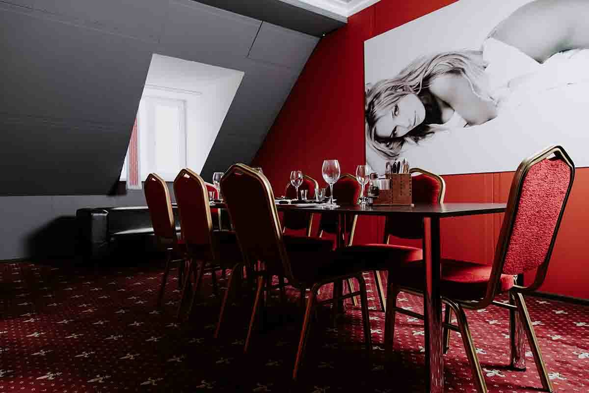 vip кабинка в ресторане вегас в моздоке