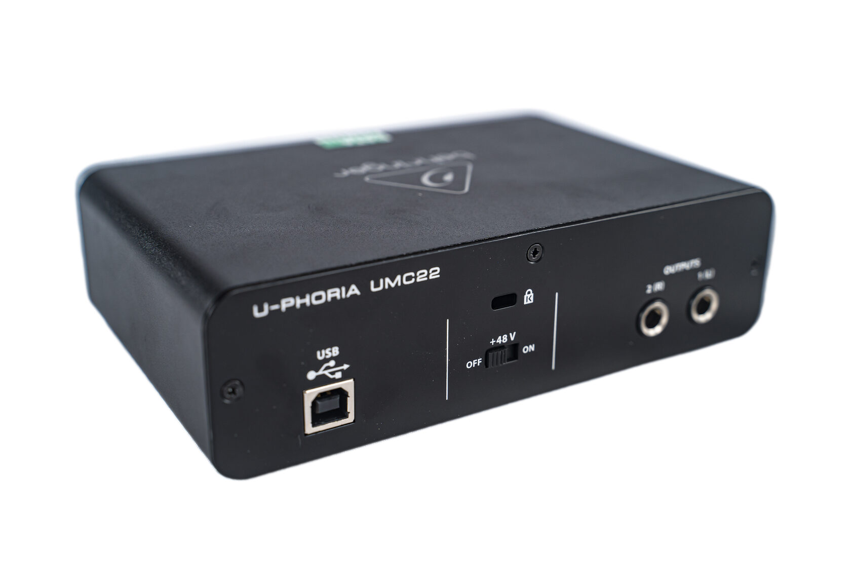 Внешняя звуковая карта Behringer UMC22 - превью 2