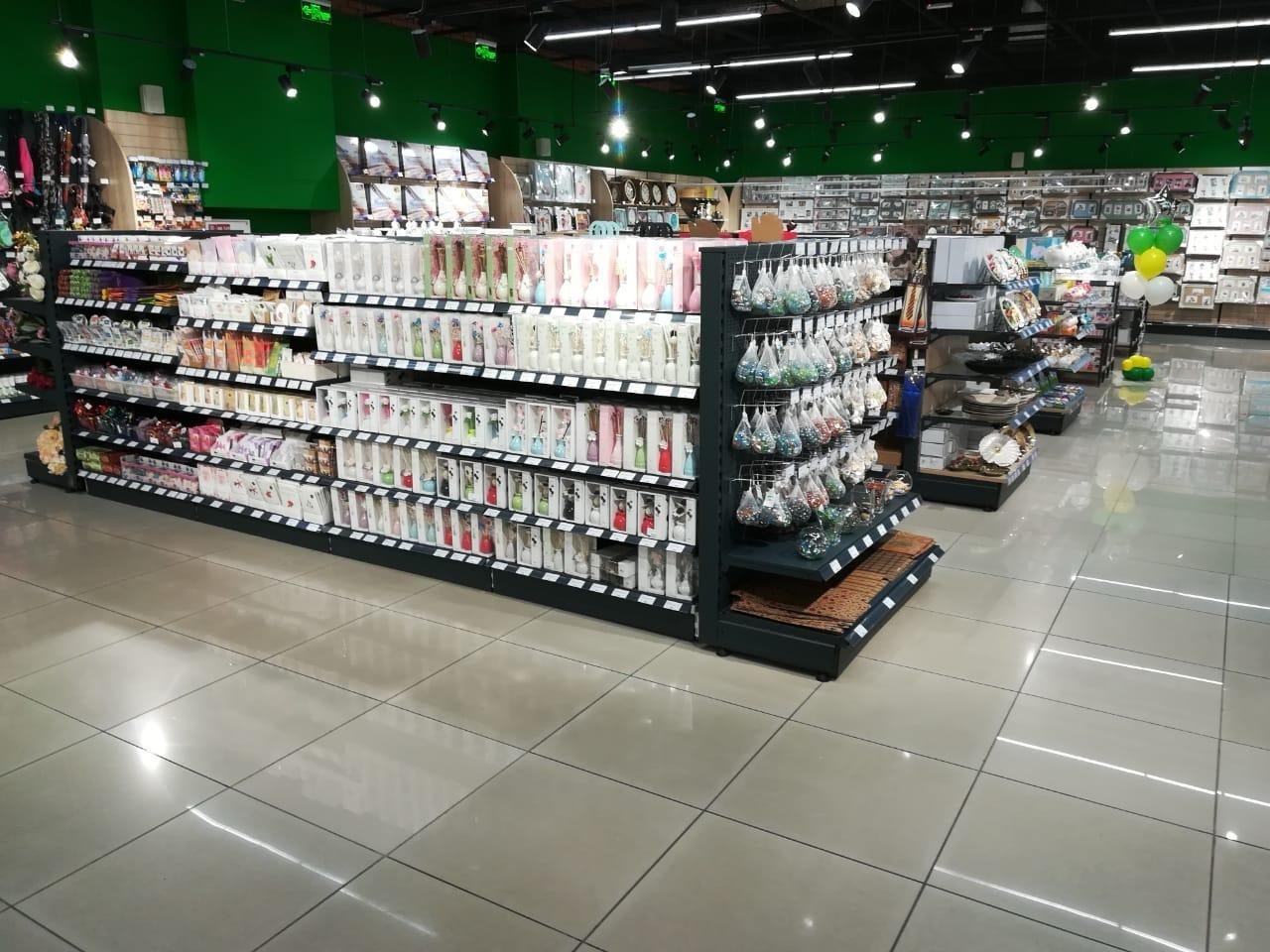 Стеллажи для магазинов в Калининграде