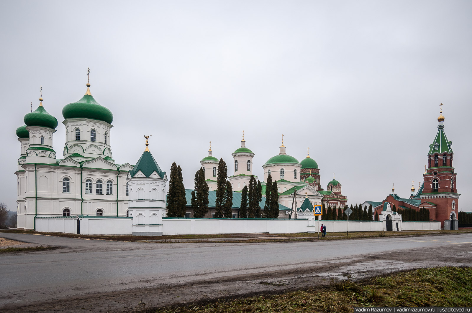 Троекурово липецкая область. Троекурово (Лебедянский район). Монастырь Троекурово Липецкой монастырь. Троекурово Лебедянский район монастырь. Троекуровский монастырь Лебедянь.