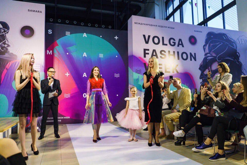 Волга фэшн. Volga Fashion week. Volga Fashion week 2021. Волга фэшн Вик 2021. Volga Fashion week 2021 Казань.