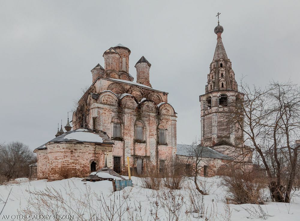 Деревня воскресенье