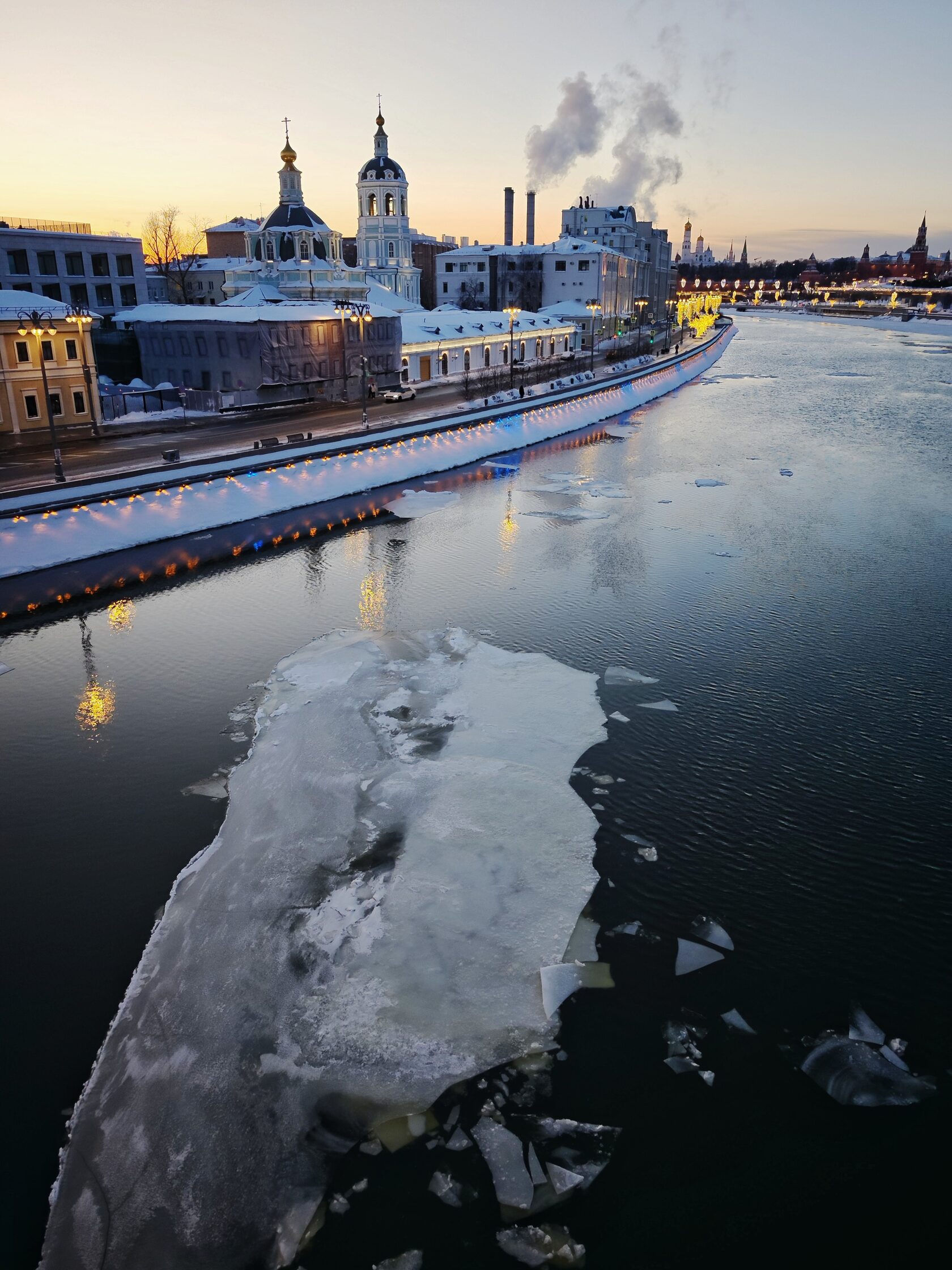 Xiaomi 17 Ultra, 23 мм