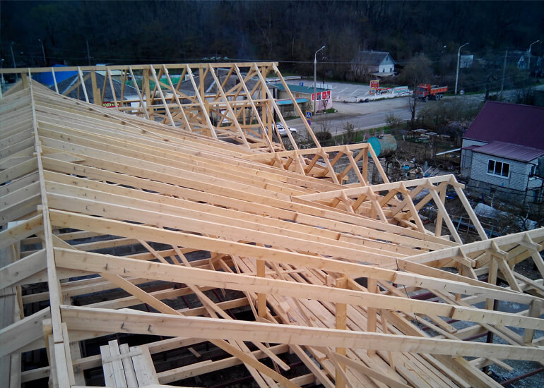 фото укладки кровли из металлочерепицы шаг 1