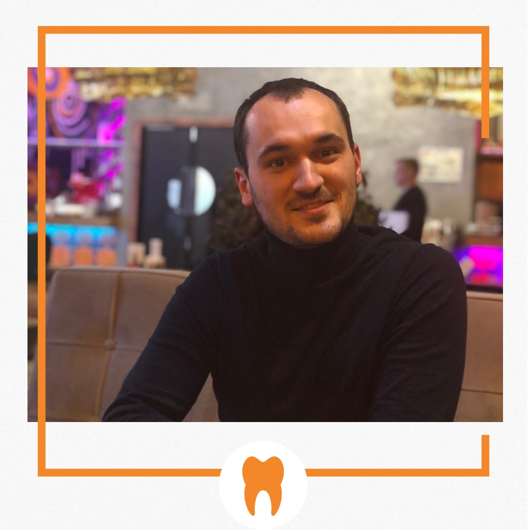 Стоматолог