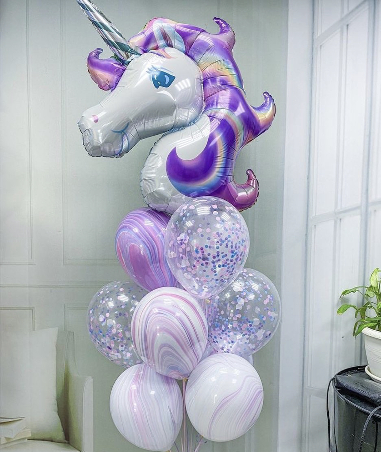 Сиреневый единорог