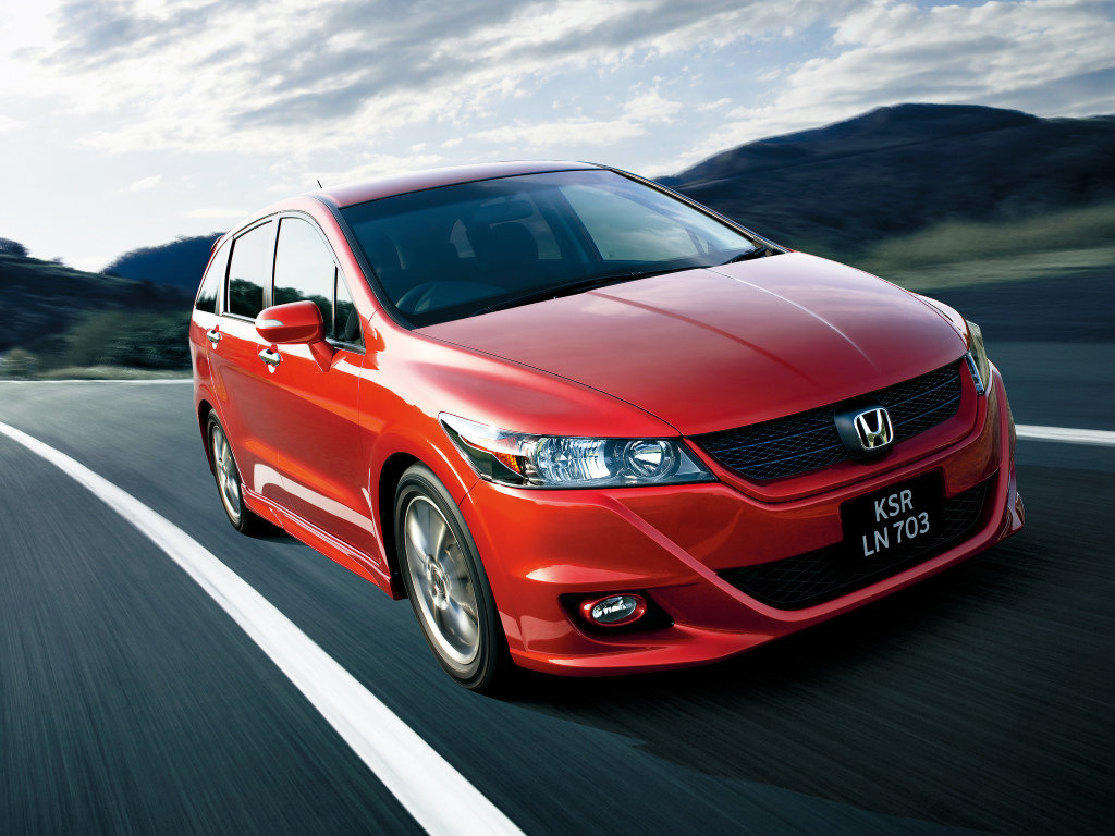 Honda Stream 2 поколение, рестайлинг с аукциона Японии