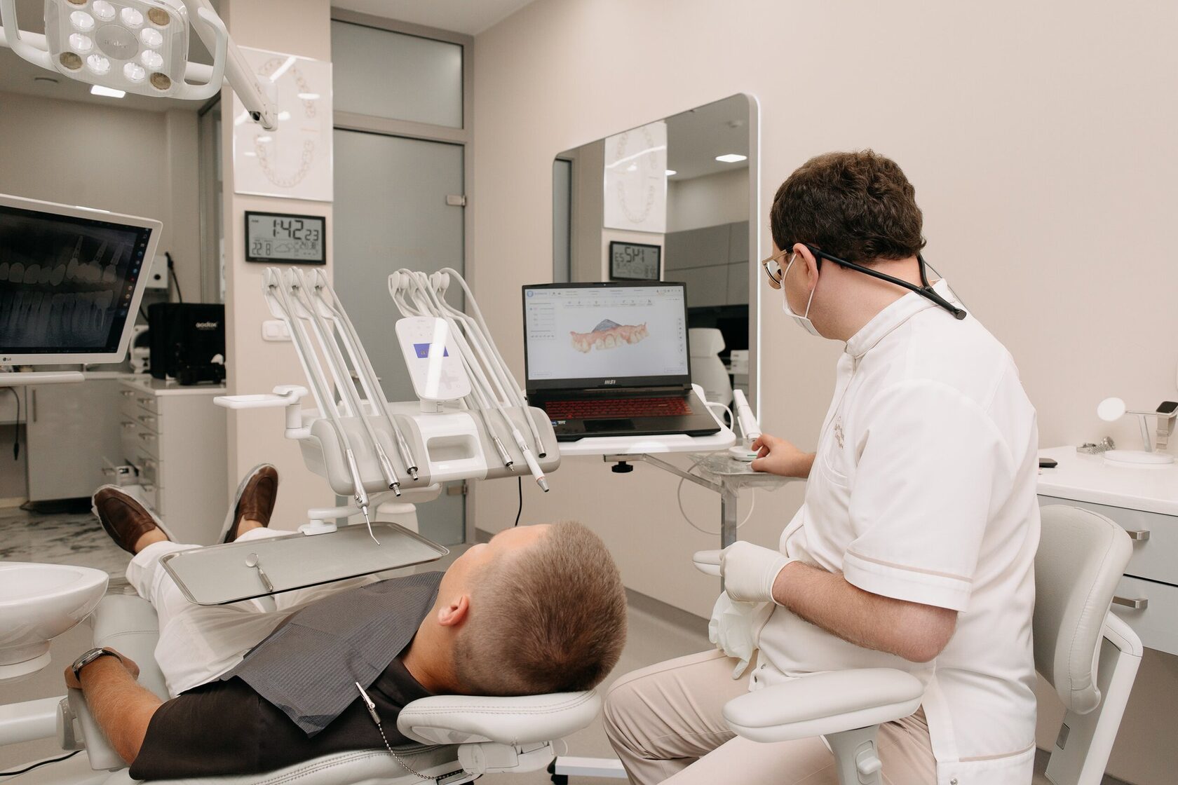 Цифровая диагностика и планирование лечения в MEDICUS