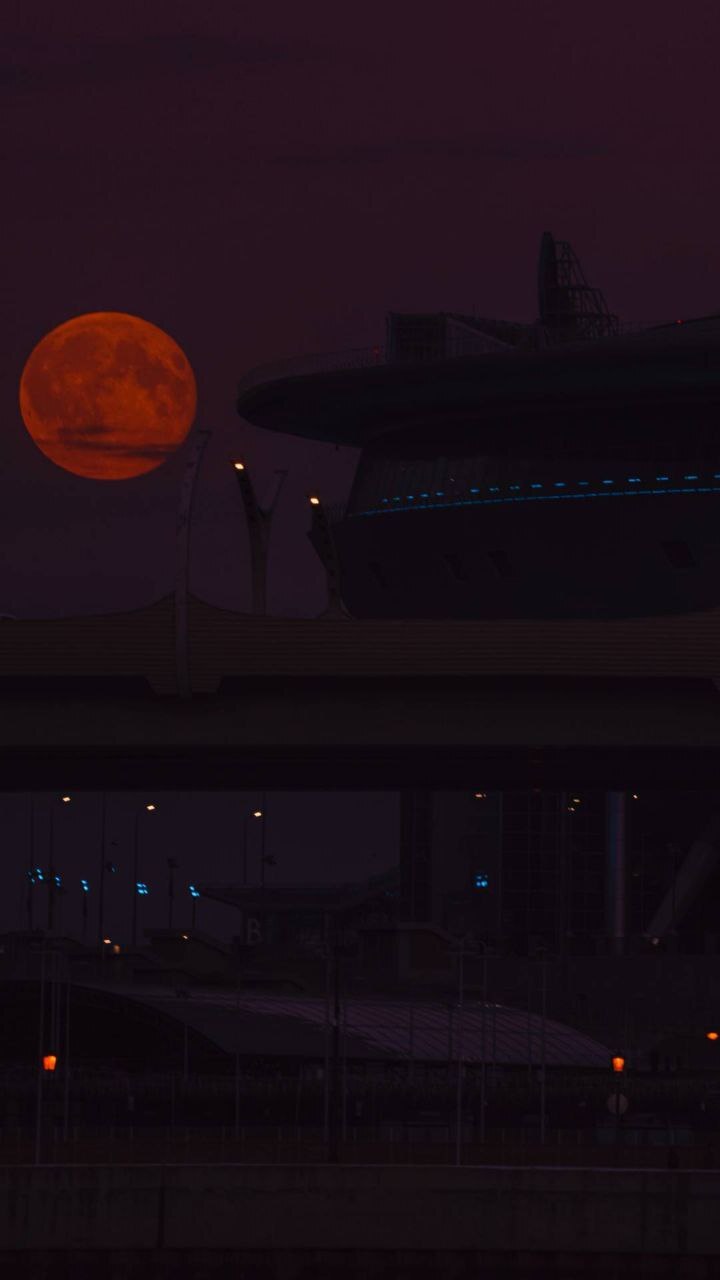 Кровавая луна - особое лунное явление