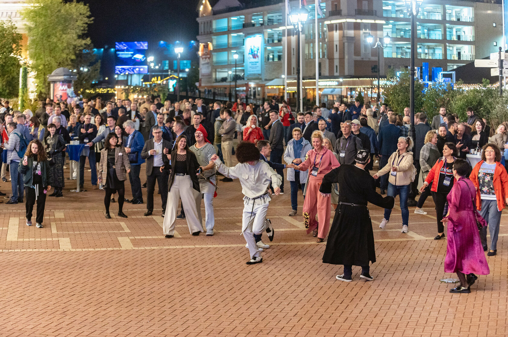 Культурно-развлекательная программа российского форума «Микроэлектроника»