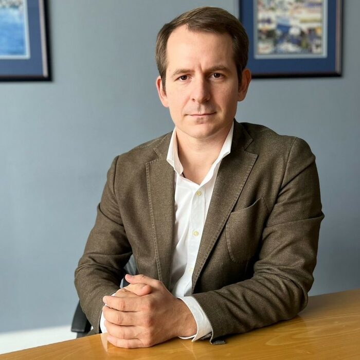 Тарасов Вячеслав Юрьевич