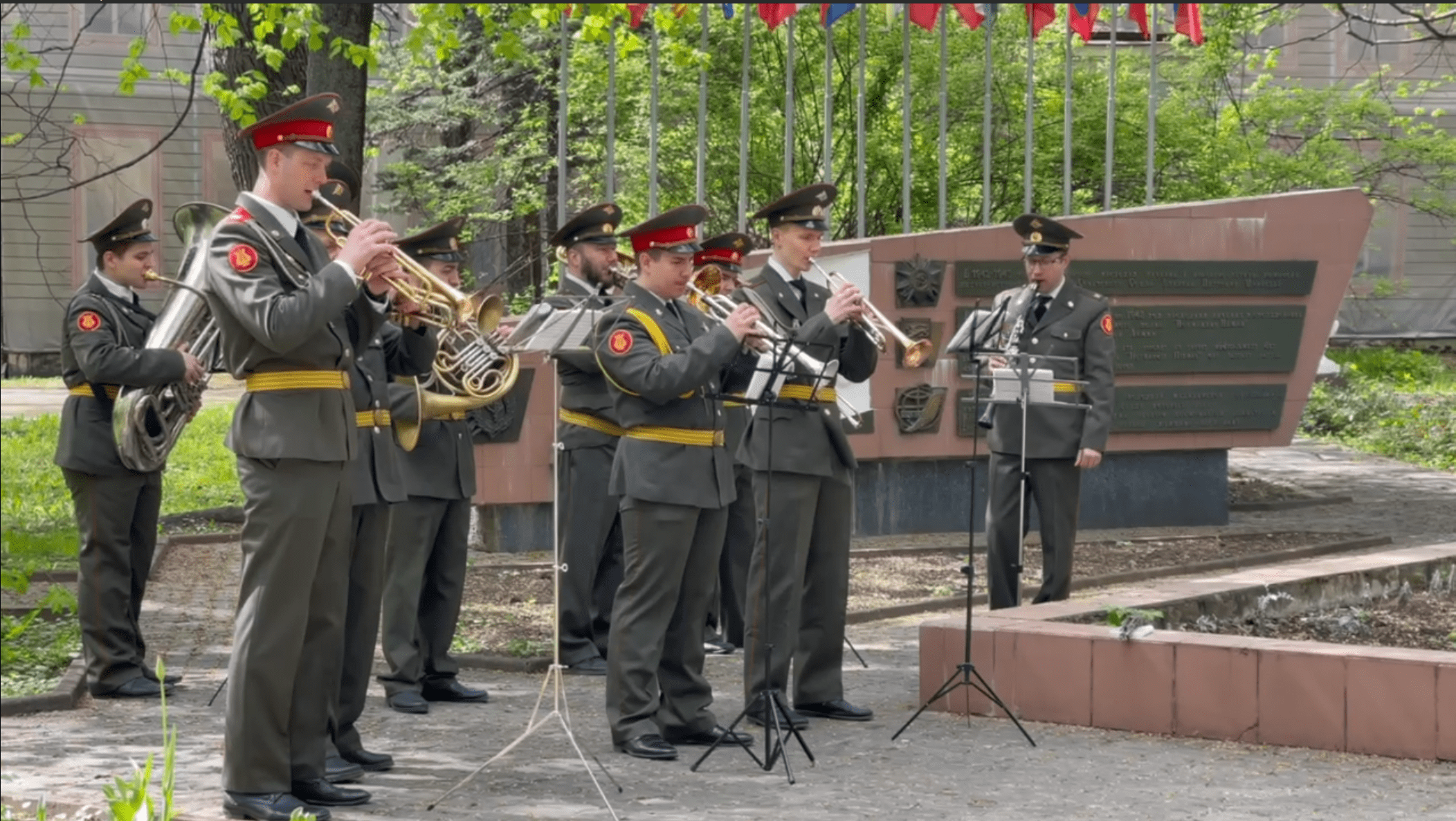 Военный оркестр Алабинского гарнизона выступит в парке «Радуга»