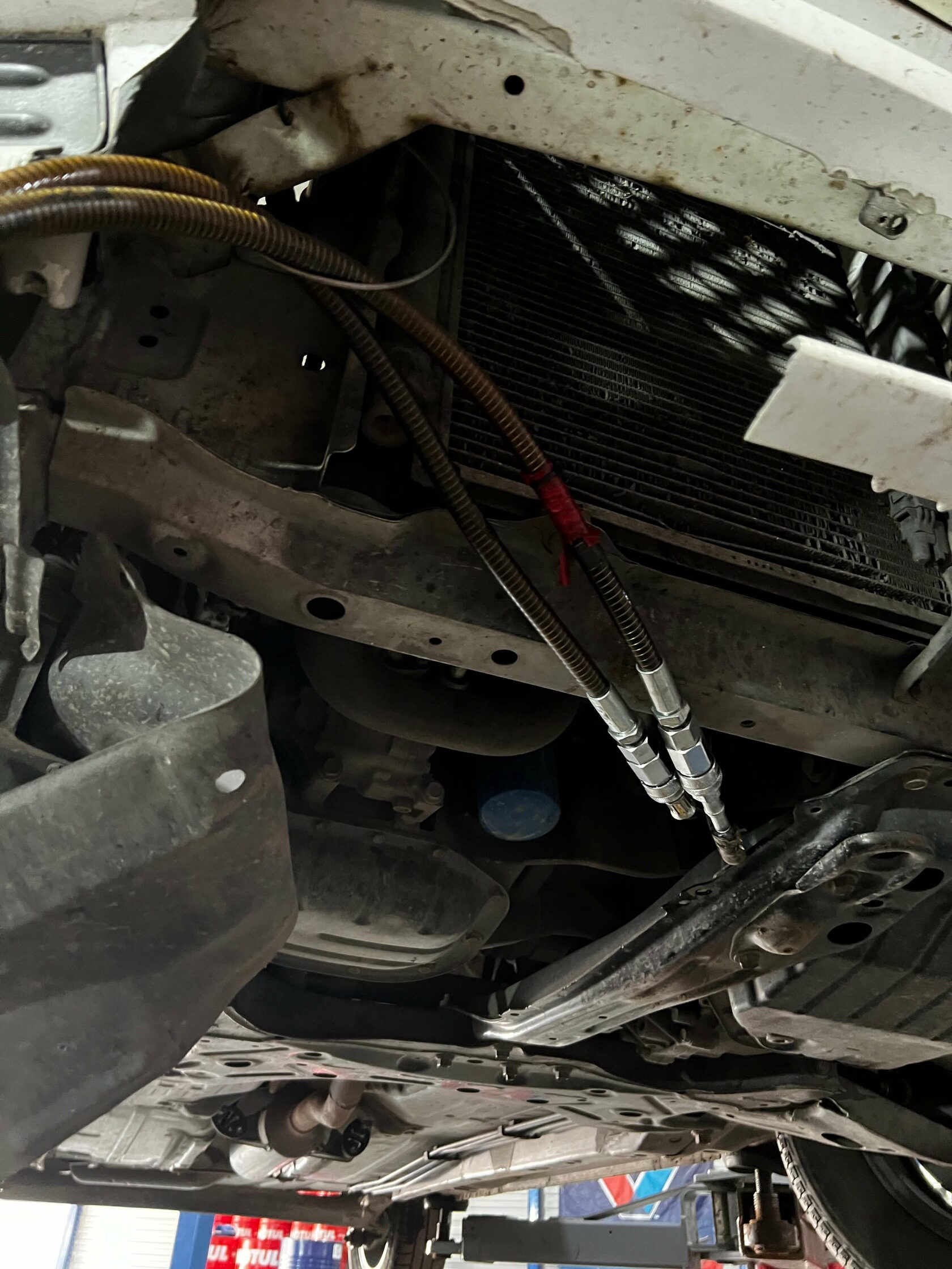 Подключение штуцеров к системе охлаждения АКПП