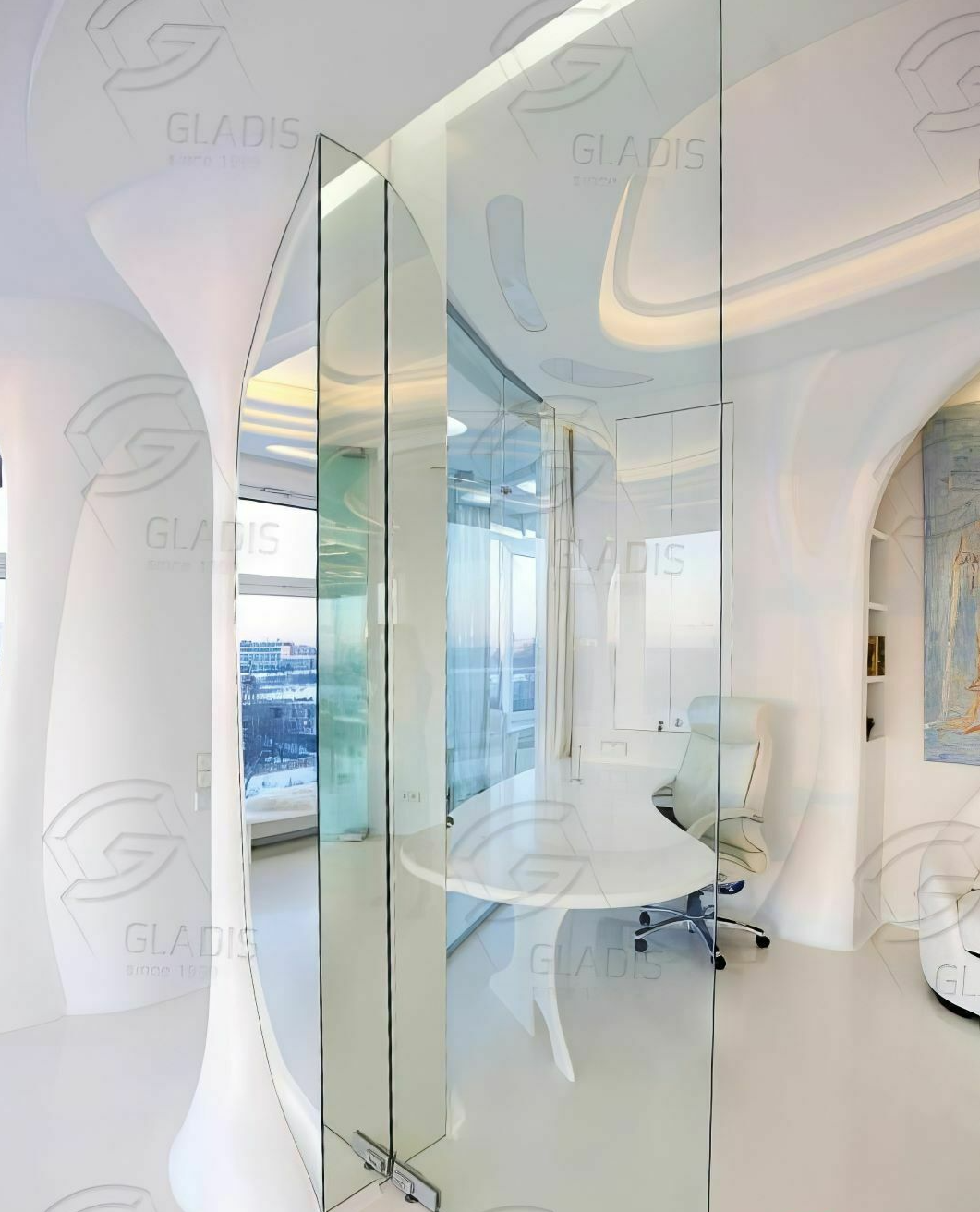 Производство стеклянных перегородок фото