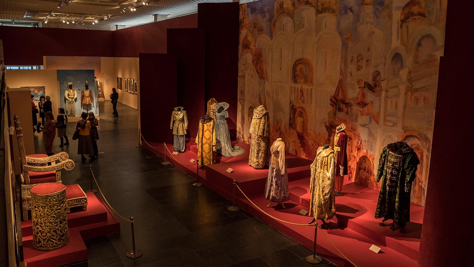 Theatre museum. Музей Бахрушина экспонаты. Музей большого театра в Москве. Музей ГАБТ России. Выставка в музее.