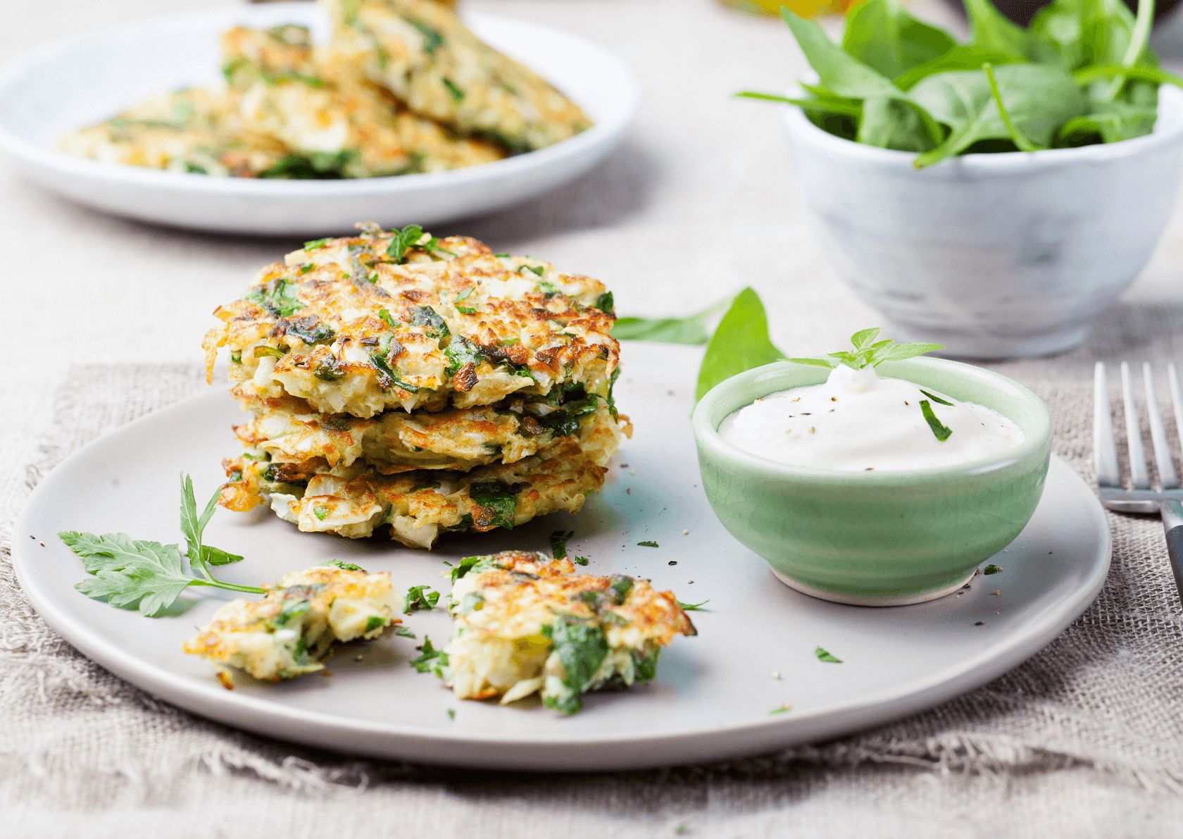 Кабачковые оладьи с сыром и зеленью