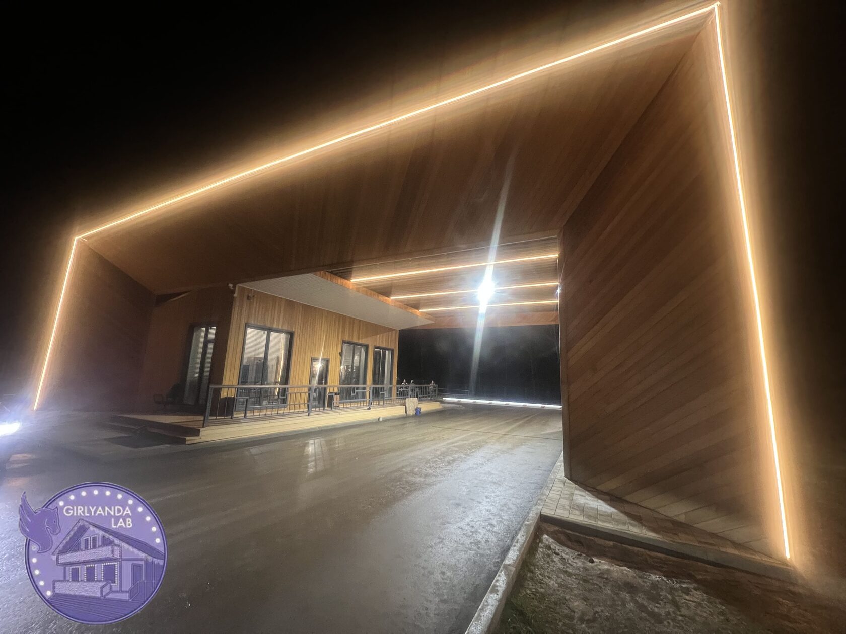 Подсветка въездного поста КП Юрьево парк - детали