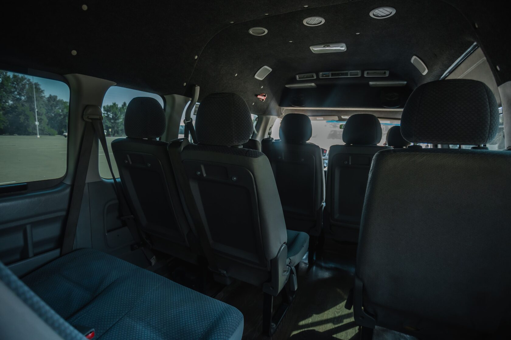 Toyota Hiace 6