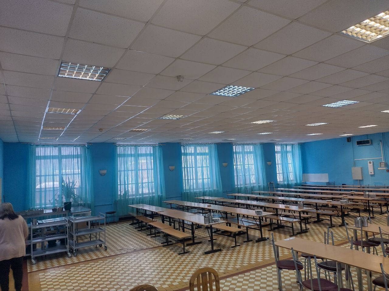 Столовая до ремонта