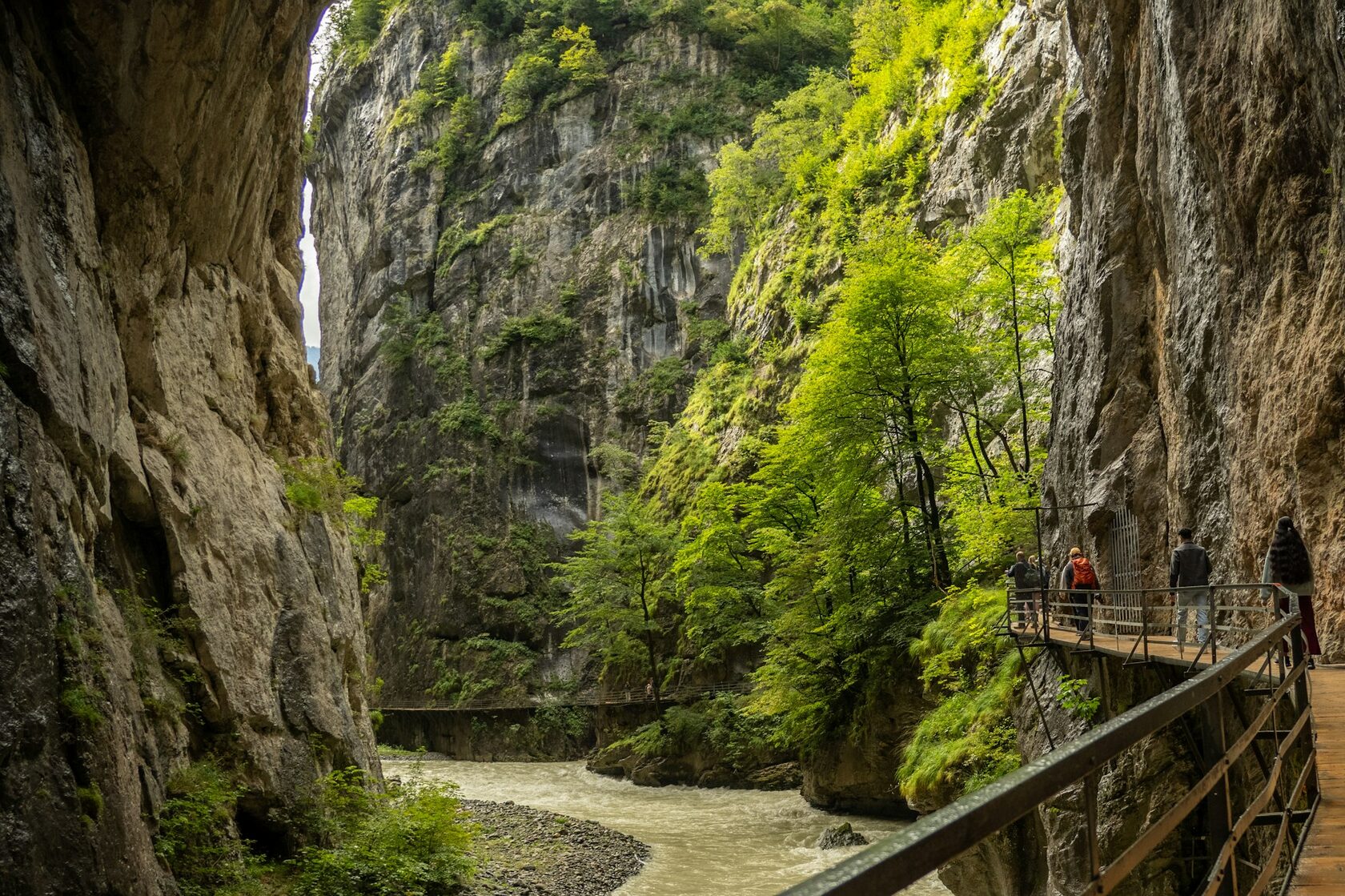 Карадахская теснина