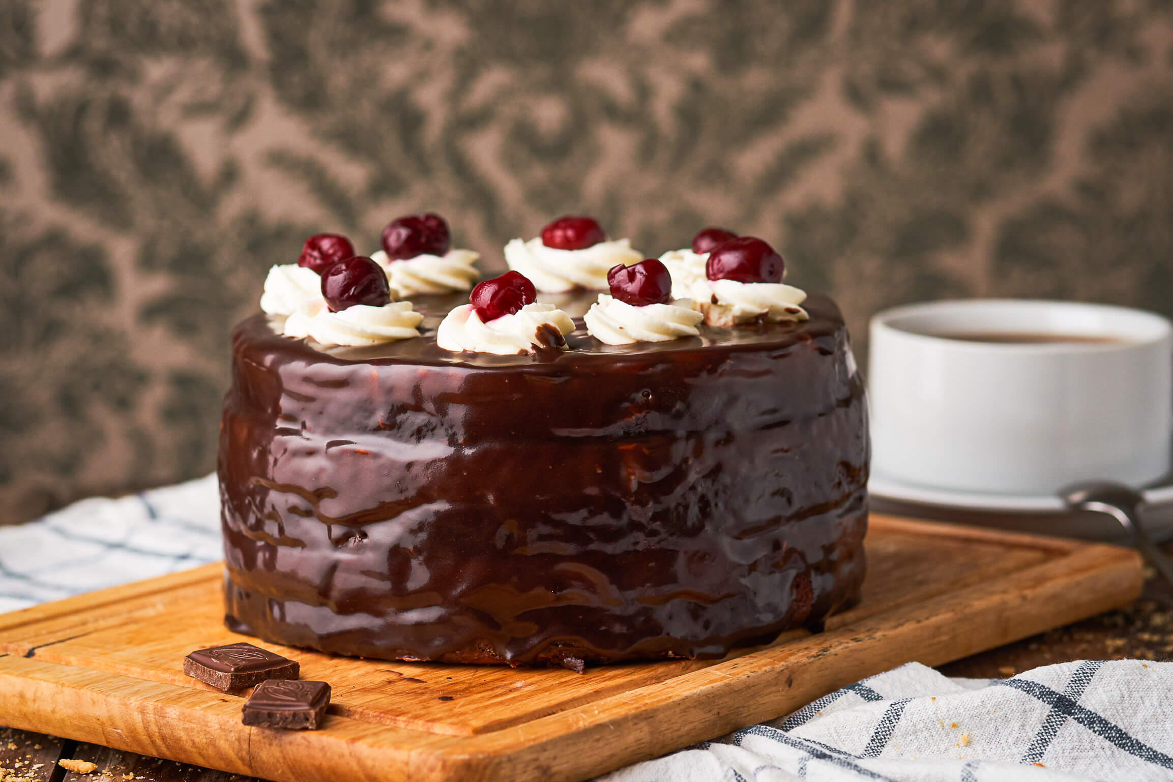Рецепт шварцвальдского торта Чёрный лес в домашних условиях с фотографиями пошагово