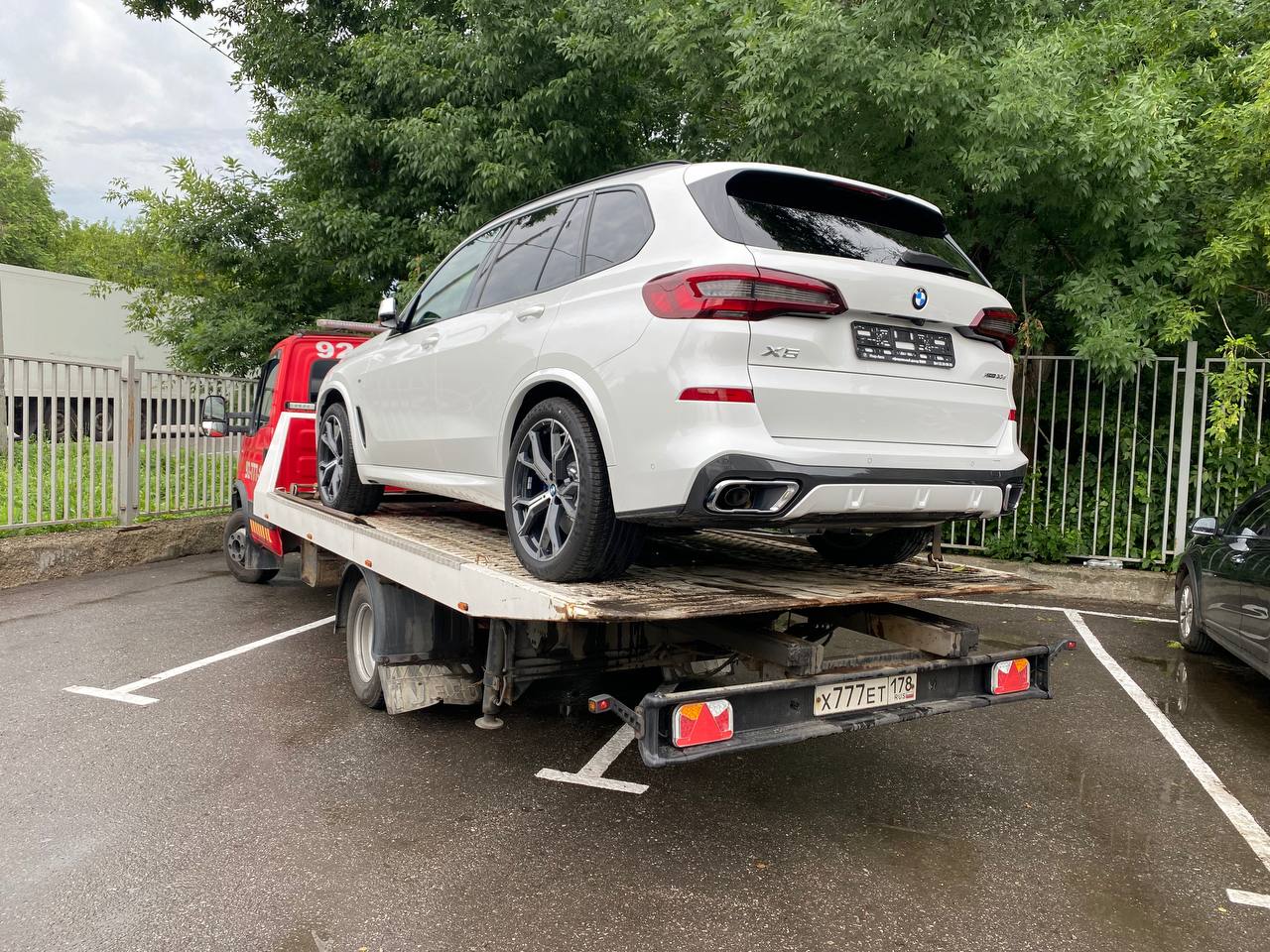  Доставим ваш автомобиль в кратчайшие сроки. Сотрудничаем исключительно с крупными и проверенными транспортными компаниями.