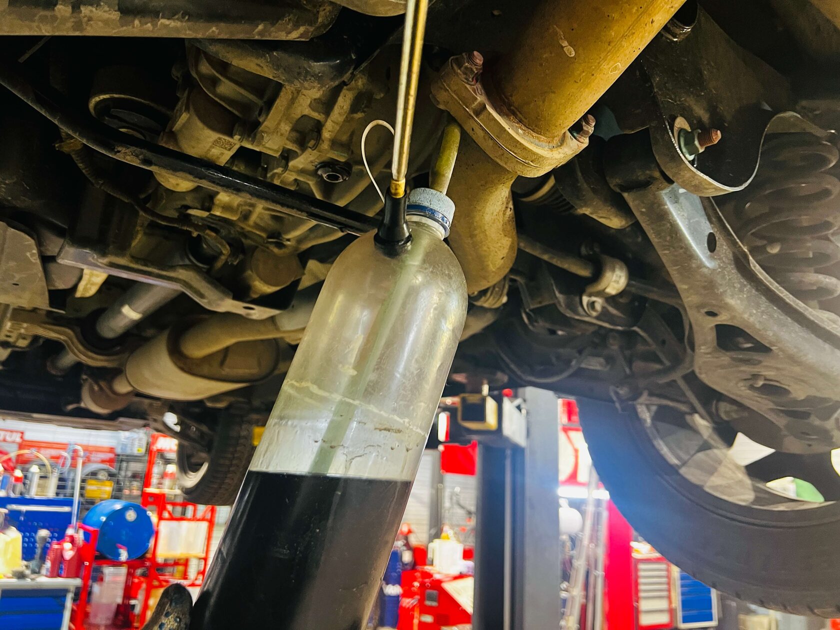 Масло Motul Gear 300 для редуктора Jetour T2