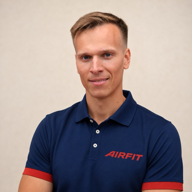 Голубев Евгений — основатель студии, мастер-тренер AirFit