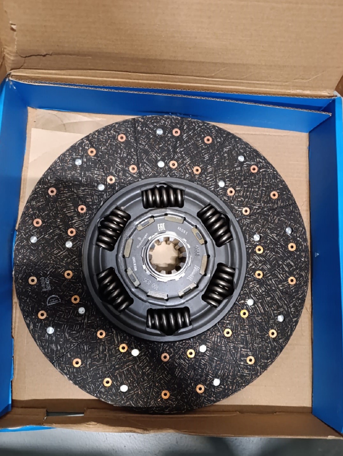 Диск сцепления МАЗ MAN IVECO RENAULT