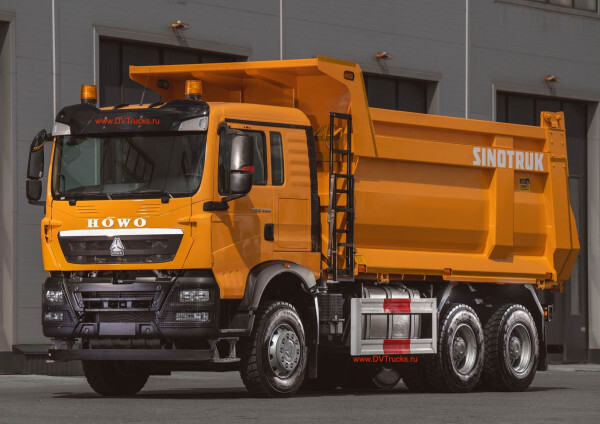 Где найти лизинг на четырехосный самосвал ХОВО в Томске?