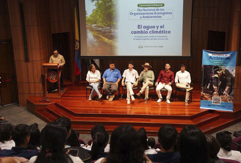 Universidad Santo Tomás Villavicencio y Gobernación del Meta lideran encuentro por la sostenibilidad ambiental