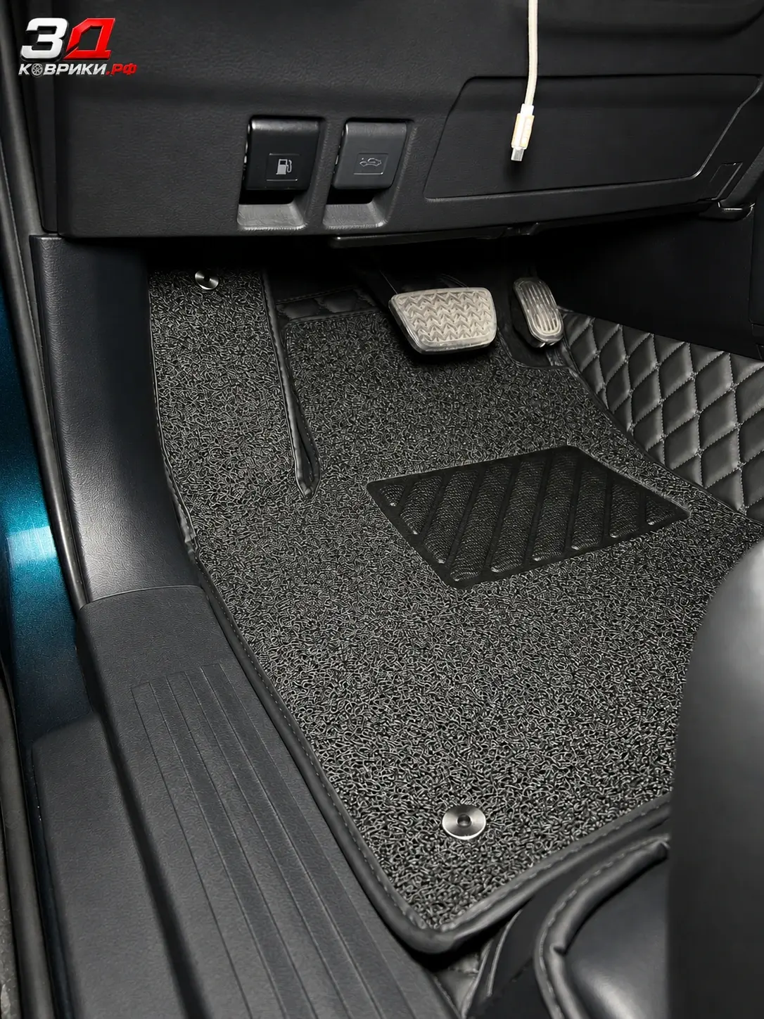 3D коврики Land Cruiser Prado, задний ряд