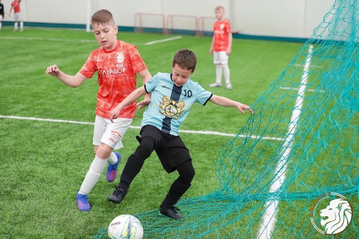 Организация соревнований и турниров в детской футбольной школе: почему это важно