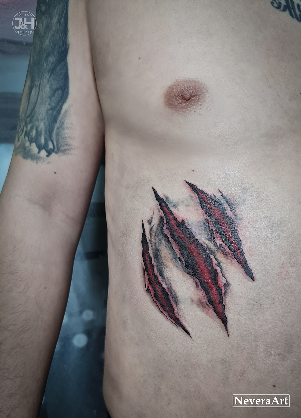 Временные татуировки в Краснотурьинске