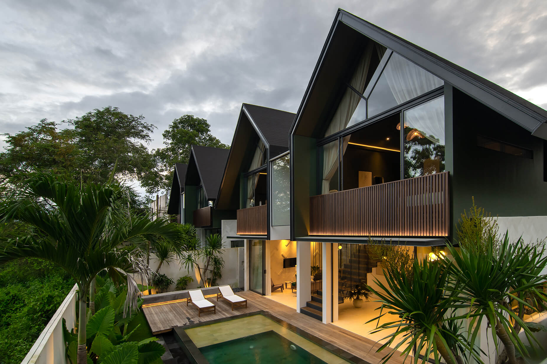 Asai Village Jimbaran — Bali's first villa complex with hotel services
