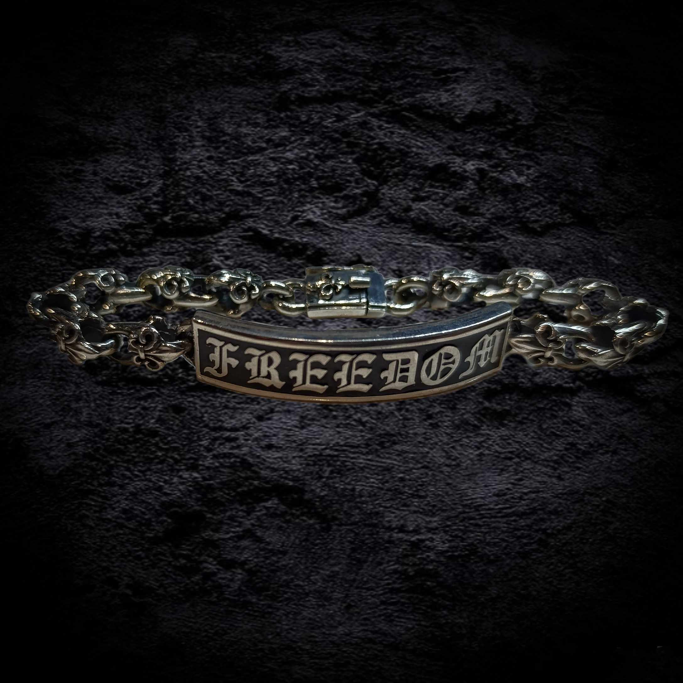 байкерский браслет, тяжёлый мужской браслет, брутальный браслет.