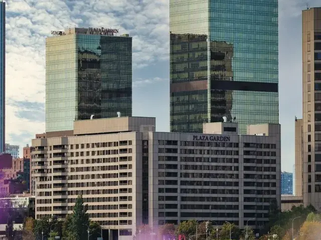 Фасад Plaza Garden Moscow WTC