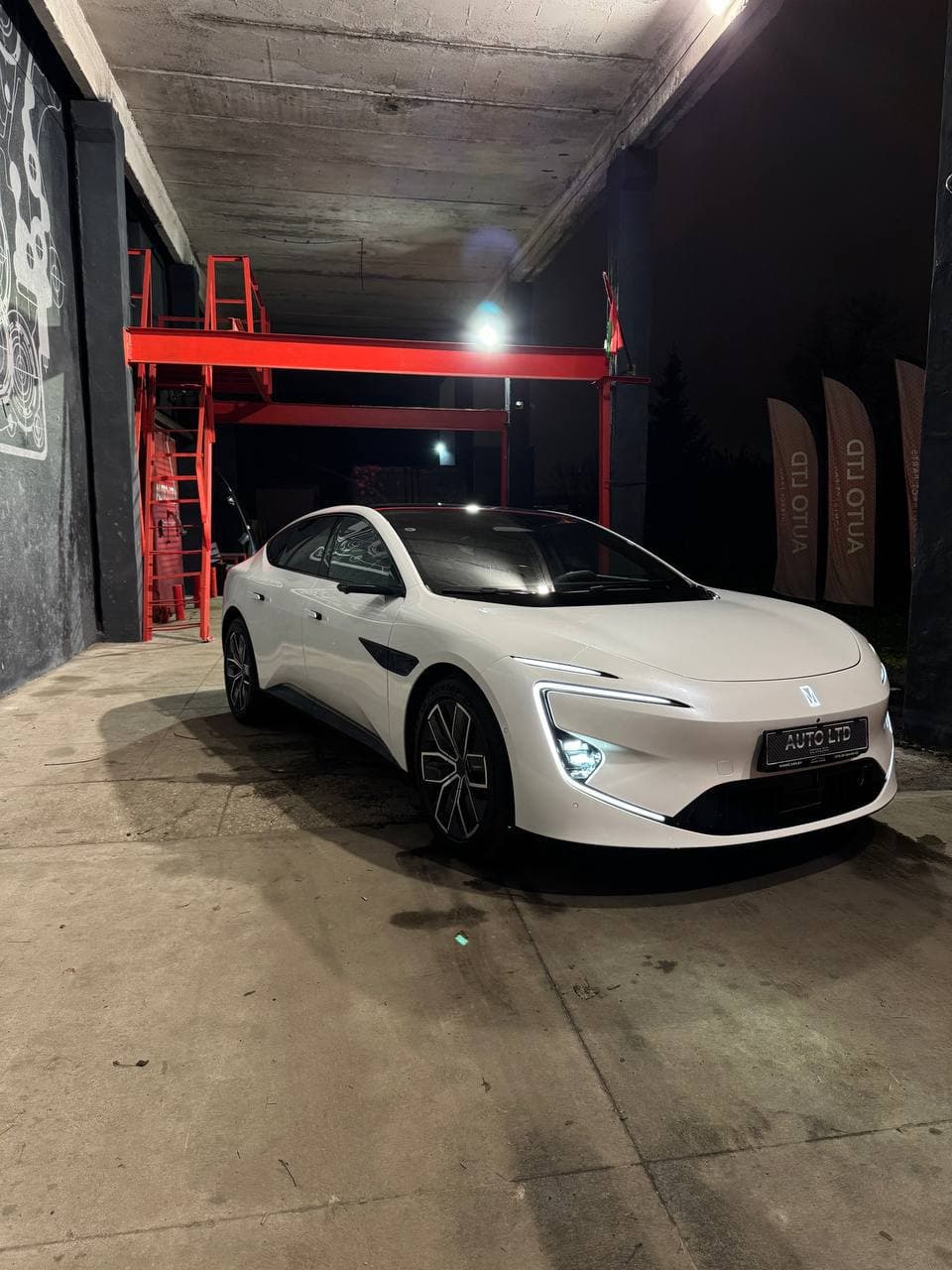 оклейка автомобиля Avatar пленкой