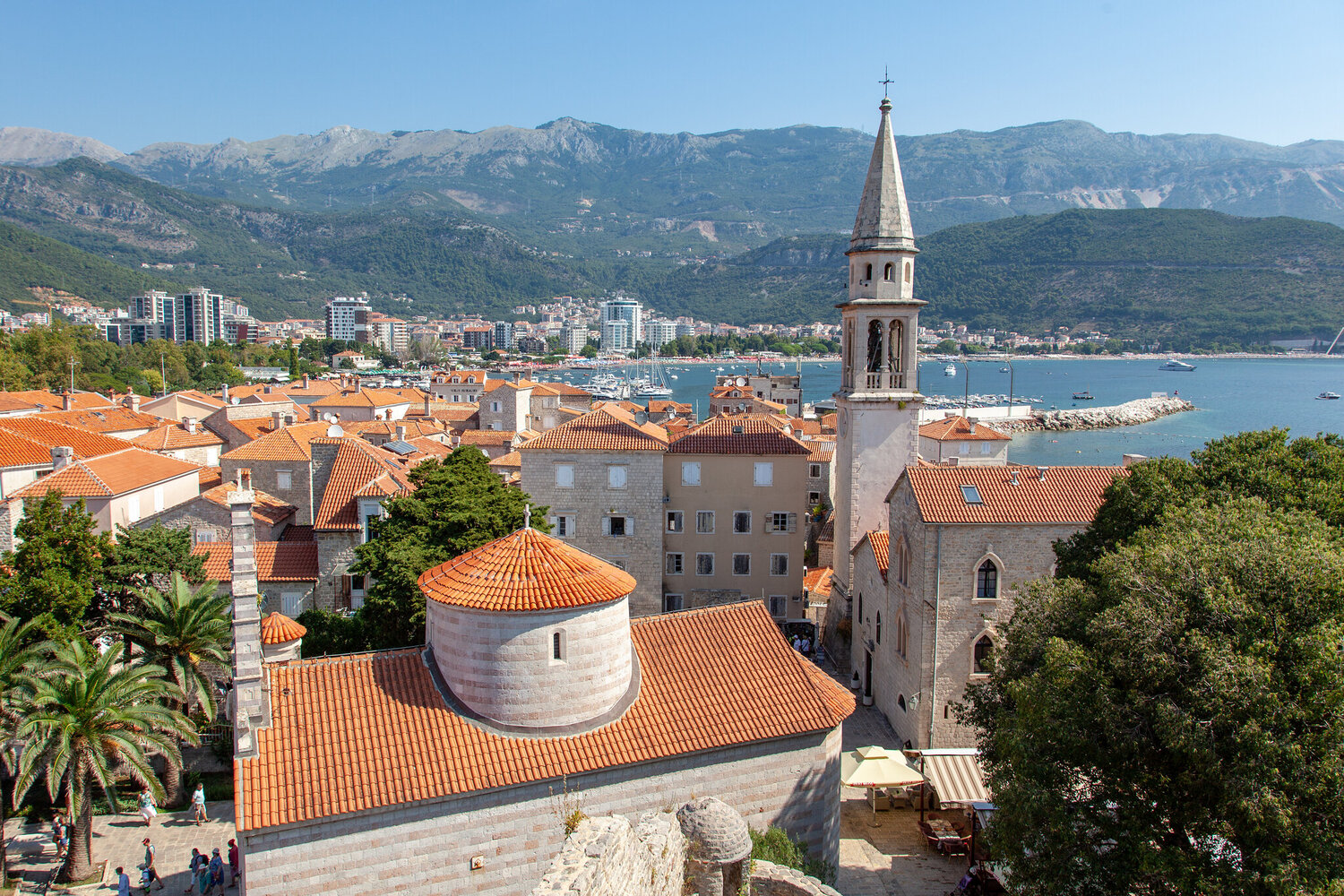 Travel-guide-to-budva-old-town-in-montenegro