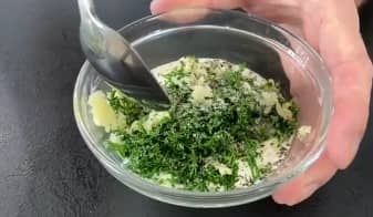 Приготовление салата «Одесса»: шаг 8