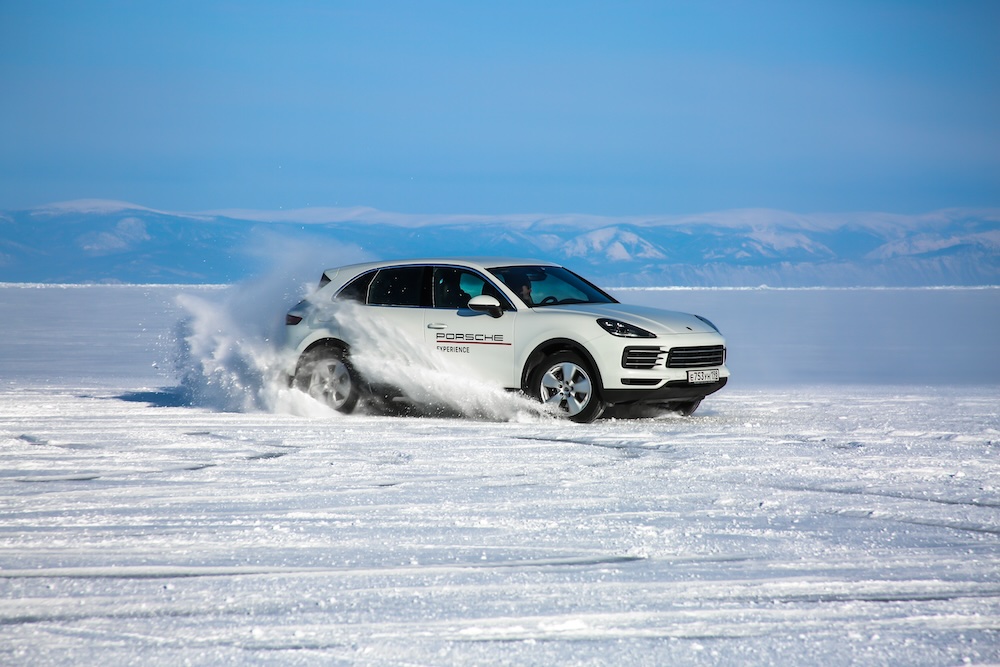 Незабываемые дороги за рулем Porsche Cayenne