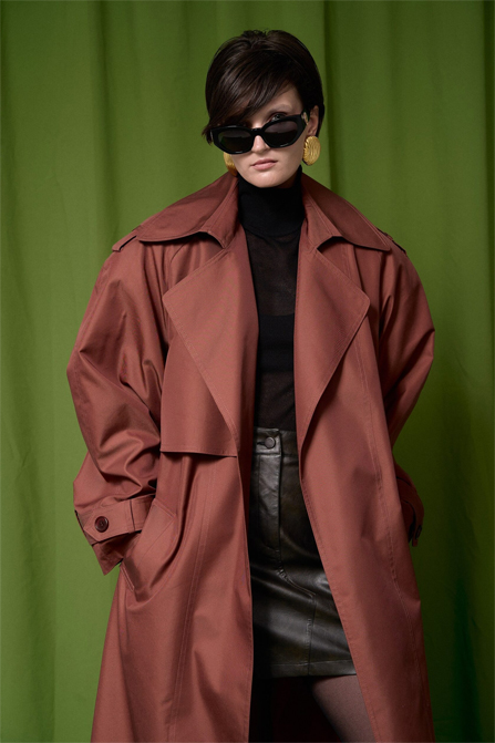 Стильное женское пальто. GATE31 — это минималистичный бренд верхней одежды из Санкт–Петербурга.