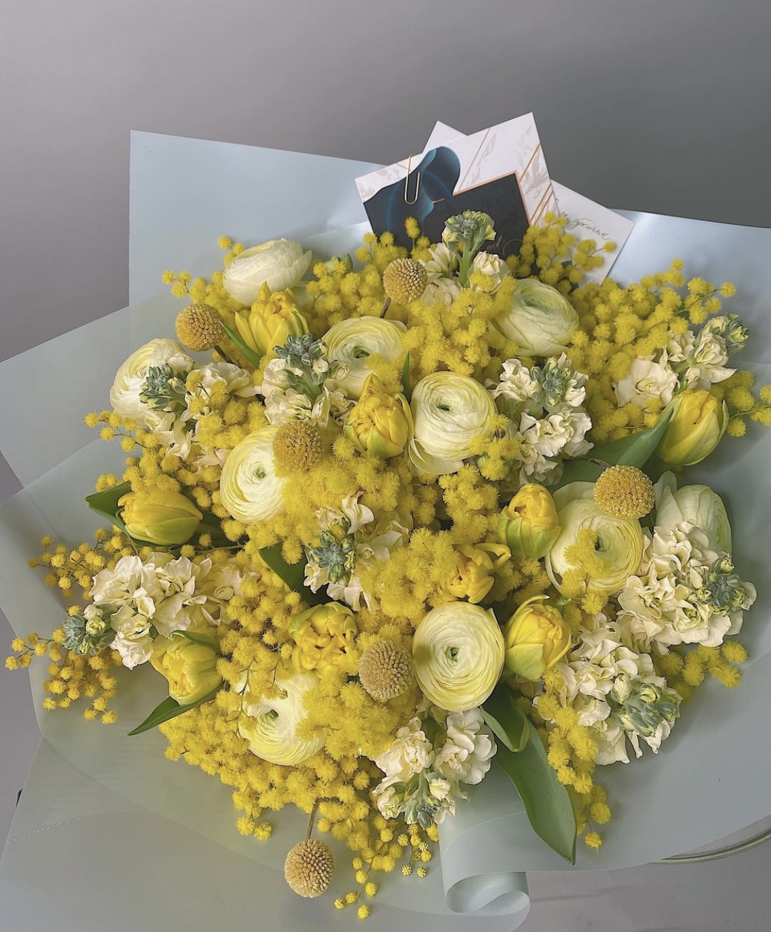 Миксбукеты на заказ купить индивидуальный букет цветов с доставкой в