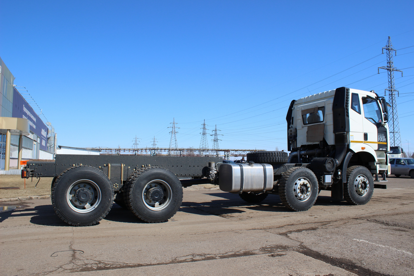 Daewoo novus 8x4 шасси. Шасси 8х4. Шасси daewoo novus cr9cs. Шасси scania 8х4. Faw j6 шасси.